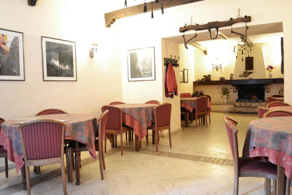 Hotel Alle Vecchie Arcate 佩斯卡塞罗利 外观 照片