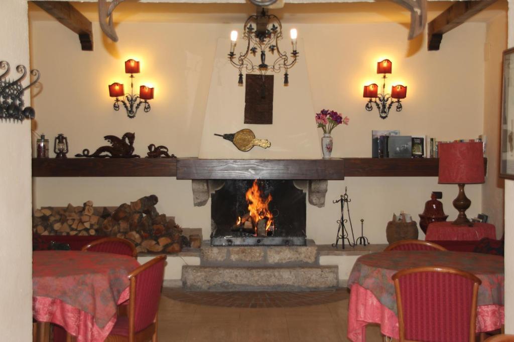 Hotel Alle Vecchie Arcate 佩斯卡塞罗利 外观 照片