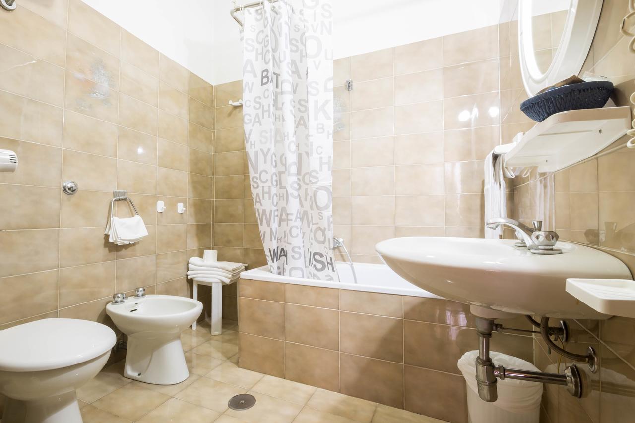 Hotel Alle Vecchie Arcate 佩斯卡塞罗利 外观 照片